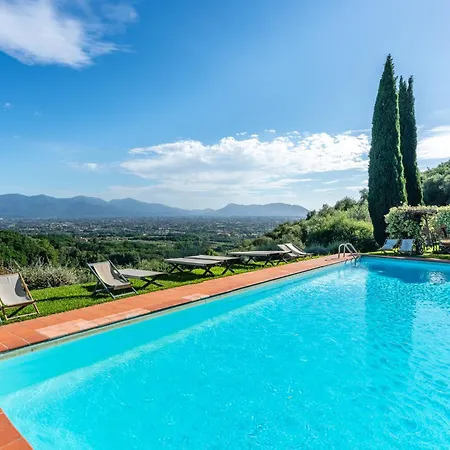 Mansi Bernardini Farm stay Lucca