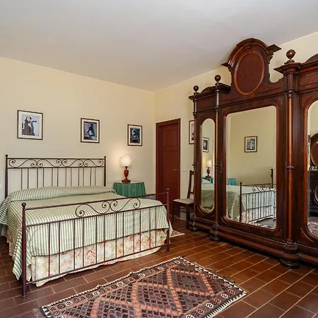 Mansi Bernardini Farm stay *